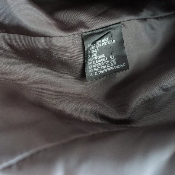 Tahari | 6 Button Blazer - Picture 6 of 8